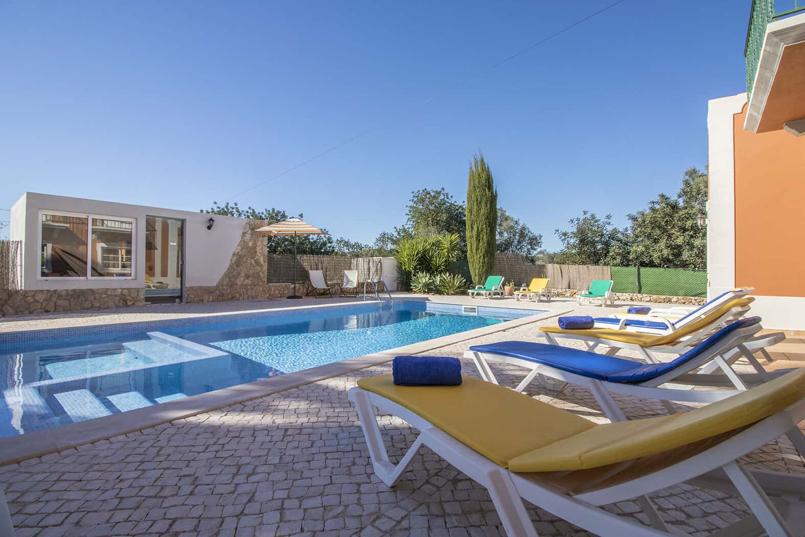 Quinta das Yuccas by Portucasa